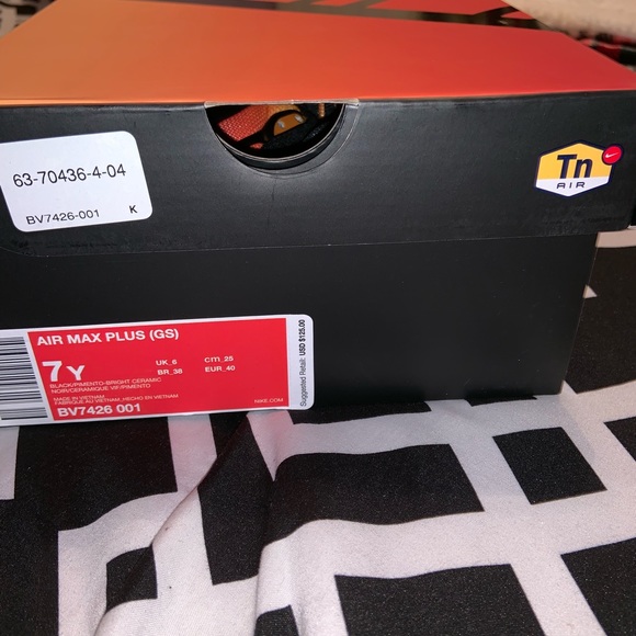 Nike Air Max Plus ( size 7 ) - Picture 3 of 4